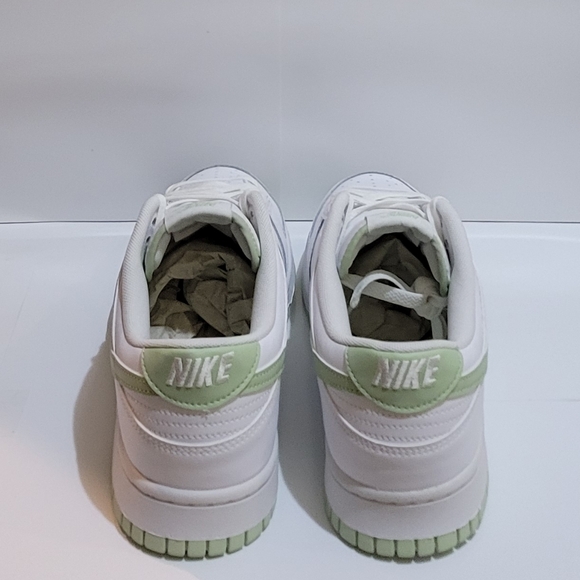 Nike Dunk Low Honeydew White - Picture 6 of 7
